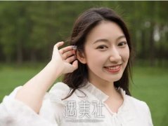 上海九院做卧蚕眼手术多少钱？应该不会很贵吧？ width=