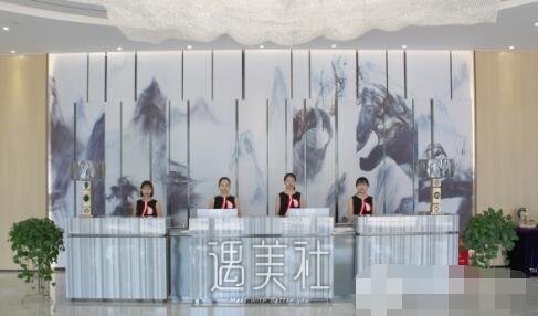 深圳恩吉娜双眼皮价位是多少?比公立医院便宜吗?