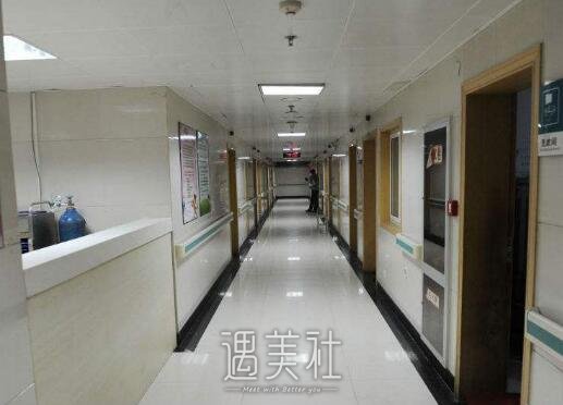 重庆三峡中心医院美容科怎么样?热门项目有哪些?