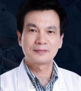 林沸腾隆胸对比案例 width=