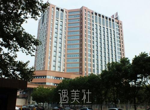 东南大学附属中大医院,隆鼻