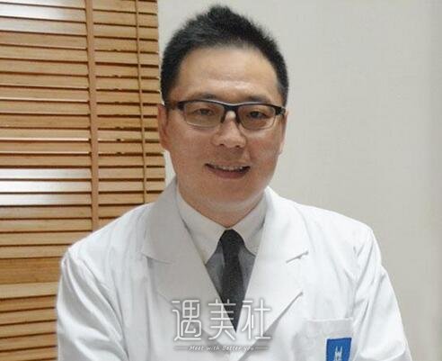 余东,双眼皮修复失败