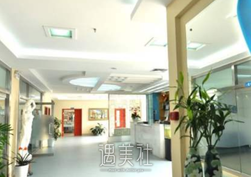 威海，董立鹏
