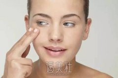 初秋护肤指南 扫除肌肤两大死角 width=