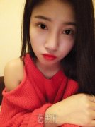 假体隆鼻手术果自然吗? width=