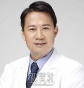 章建林和韦敏哪个好？医生实力大比拼，个人资料曝光 width=