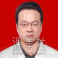 熊伟