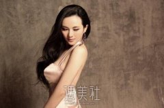 曼托假体整形隆胸价格是多少？案例前后对比图分享 width=
