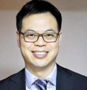 上海九院隆胸哪个医生比较好？医生介绍+实力对决！ width=