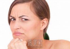 额头上有很深的抬头纹怎么办？怎样消除呢？ width=