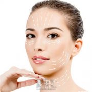什么是光子嫩肤？专家解析光子嫩肤，安全、有效、让肌肤焕发光彩！ width=