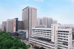 郑州市祛痘医院人气上榜有哪些？前十名植物祛痘名次大公开！ width=
