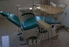吐鲁番满口种植牙医院推荐，附价格表助您决策 width=